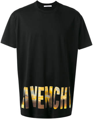 Givenchy logo print Columbian-fit T-shirt