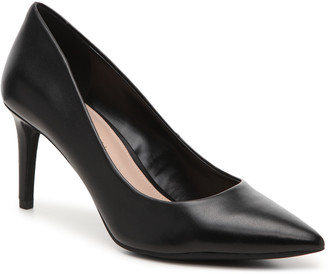 kelly and katie pumps