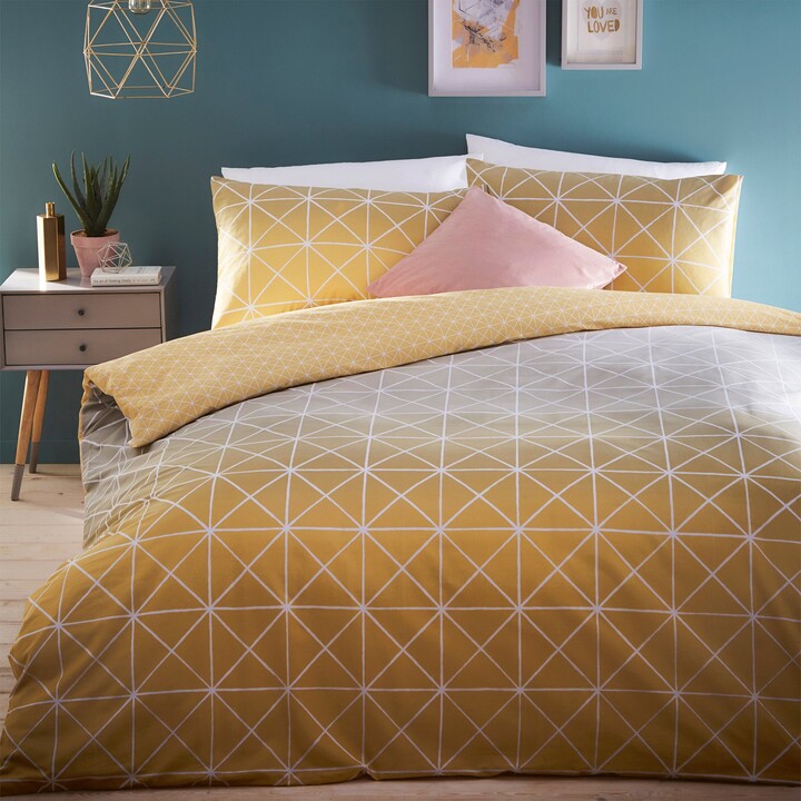Dunelm Furn. Spectrum Yellow Ombre Reversible Duvet Cover and