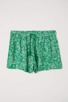 H&M Patterned Shorts