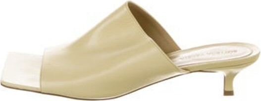 Bottega Veneta Leather Slides Yellow Includes Dust Bag Designer