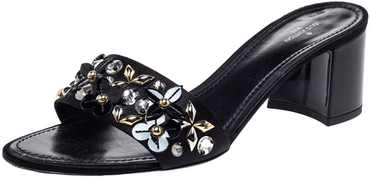 louis vuitton shoes slides