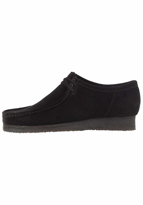 black clarks wallabees mens