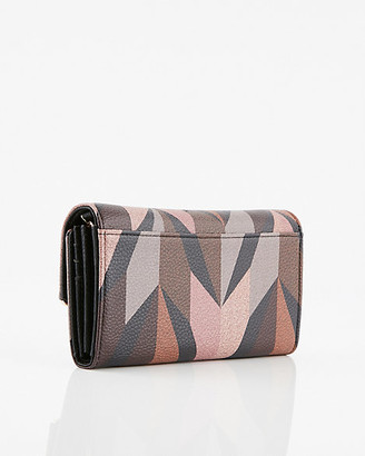 Le Château Abstract Print Faux Leather Crossbody Wallet