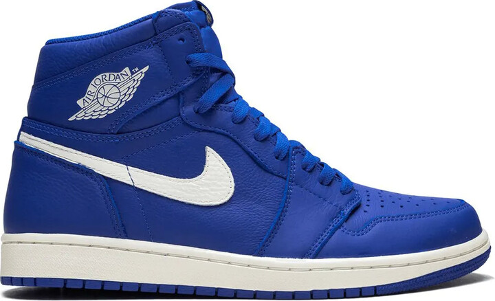 retro og hyper royal