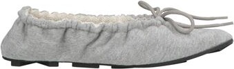 Medea Woman Ballet flats