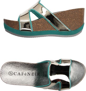 CAFe'NOIR Sandals Platinum