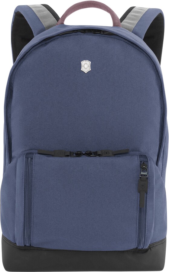 victorinox classic laptop backpack