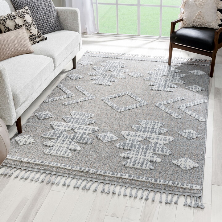 Well Woven Salem Savannah Tribal Geometric Pattern Ivory High-Low Textured 7'10" x 9'10" Area Rug