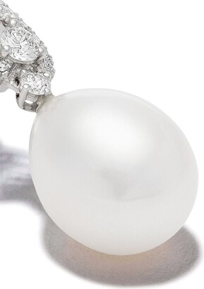 Kiki McDonough 18kt White Gold Lotus Pear Diamond Detail Pearl Earrings