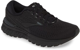 black women's brooks shoes