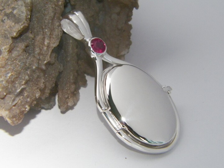 Etsy Hand Made in USA 41 Mm-20mm Handcrafted 925 Sterling Silver 0.41 Ct.4Mm Natural Ruby Locket H2O Just Add Water Mermaids