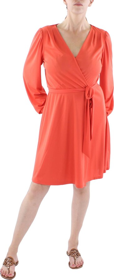 https://img.shopstyle-cdn.com/sim/6c/9a/6c9ada6d9455b19148d708b05a364d0f_best/womens-surplice-knee-length-wrap-dress.jpg