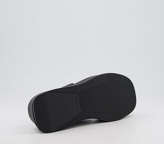 Vagabond Shoemakers Courtney Toe Thong Sandals Black