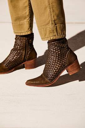 Fp Collection In The Loop Woven Boot