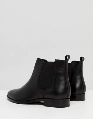 ASOS DESIGN AUTOMATIC Wide Fit Leather Chelsea Boots