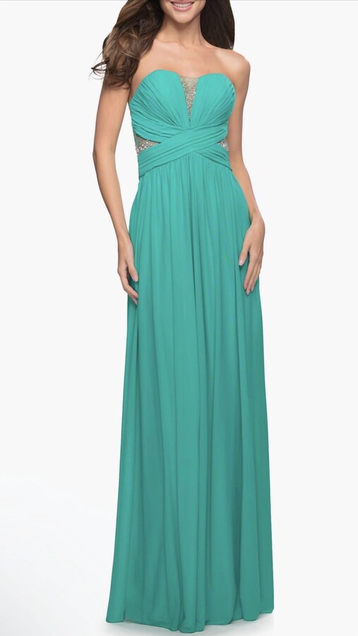 La Femme V-Neck Gathered Bodice Gown In Spearmint