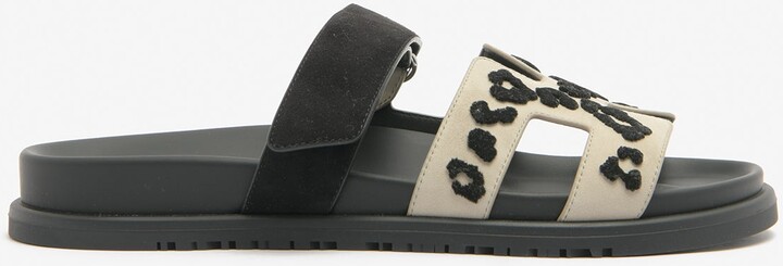 Hermes Chypre Sandals in Beige Esquisse and Black Tufted Suede