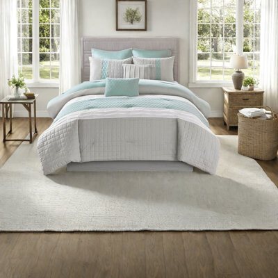 DORROM Luxury Bedding Sets, Cozy Polyester Comforter, Contemporary Style For King Beds