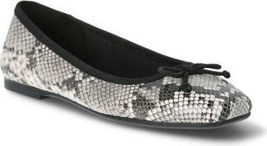 Scoop Women's Square Toe Ballet Flats