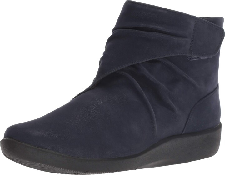 clarks navy boots