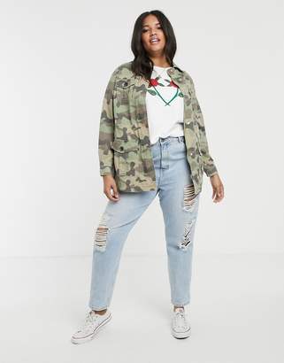 New Look Plus Curve long line utility jacket in camo print