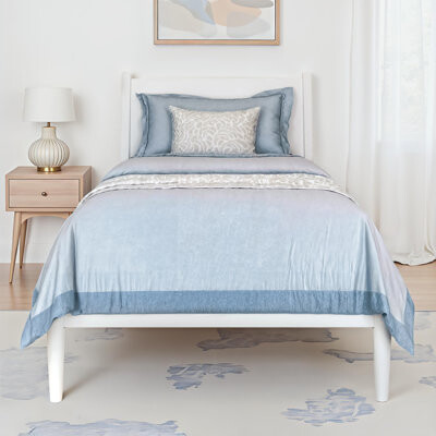 George Oliver Ashlie Solid Wood Platform Bed