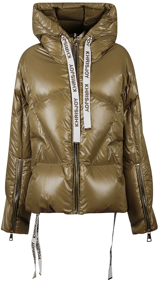 iconic puffer jacket