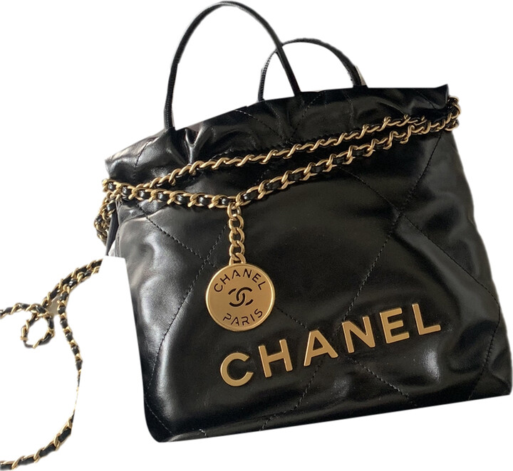 Chanel 22 handbag - ShopStyle Shoulder Bags
