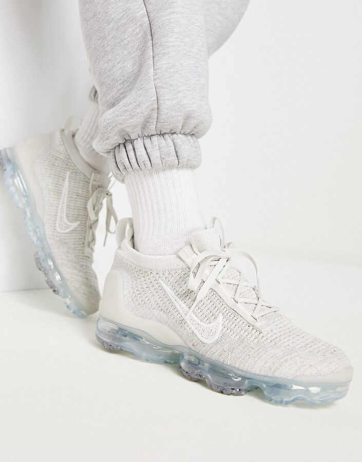 men vapormax trainers