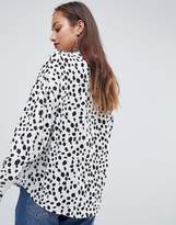 Thumbnail for your product : PrettyLittleThing Dalmatian Print Shirt
