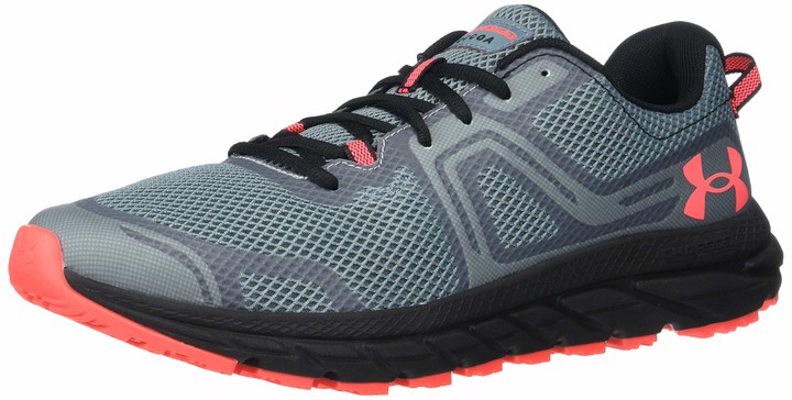 men's ua charged toccoa 3 running shoes