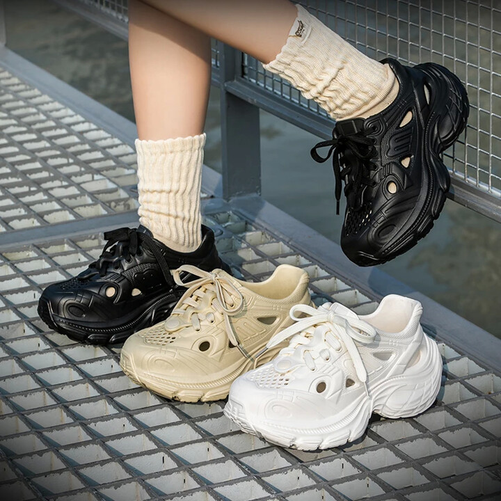 YNPO 2025 Summer New Fashion Breathable Chunky Sneakers Women EVA Non Slip Wading Platform Shoes Woman Outdoor Thick Sole Sports Shoe