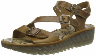 fly sandals canada