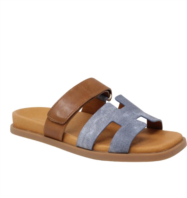 Django & Juliette Women's Nodette Sandal In Denim