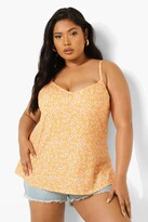 Thumbnail for your product : boohoo Plus Ditsy Floral Swing Cami