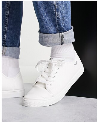 mens white daps
