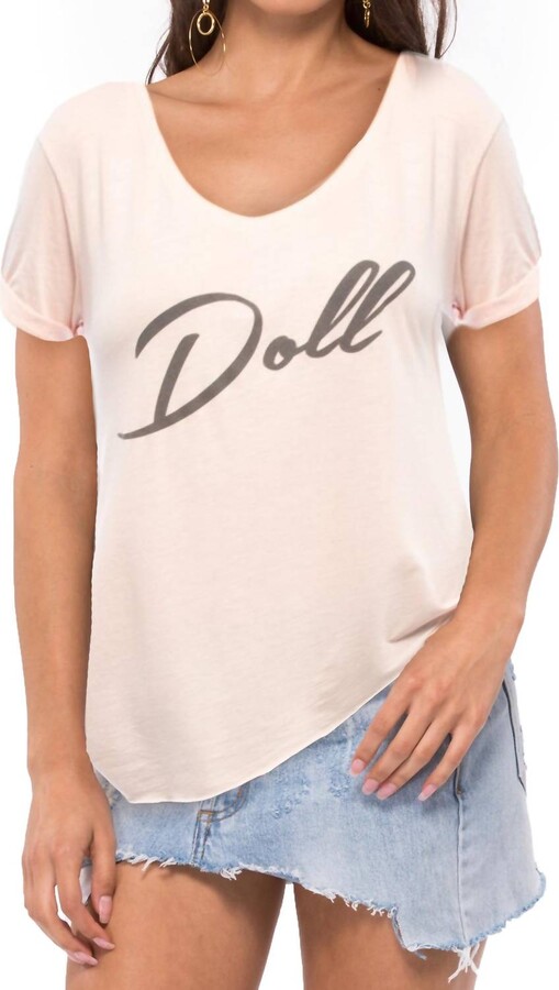 South Parade Valerie Doll V-Neck Tee In Pink