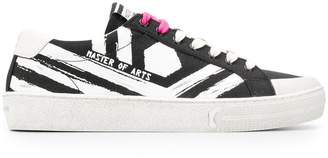 Moa Master Of Arts printed low-top sneakers