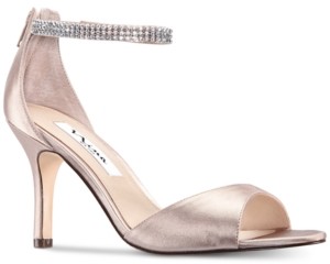 champagne women's dress shoes