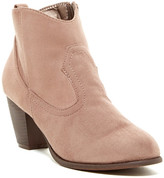 Thumbnail for your product : Fashion Focus Petty Pull Tab Boot