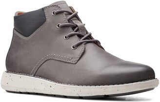 clarks boots mens grey