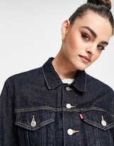 Thumbnail for your product : Levi's loose sleeve denim trucker jacket in mid wash blue