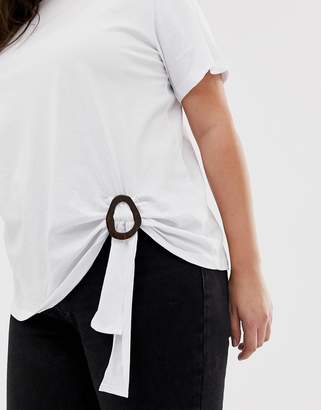 ASOS Curve DESIGN Curve twist side with horn ring detail