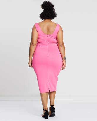 ICONIC EXCLUSIVE - Becky Body-Con Square Neck Dress