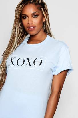 boohoo XOXO Slogan T-shirt