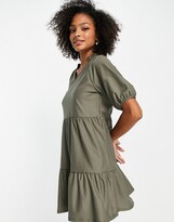 Thumbnail for your product : JDY helena 3/4 sleeve tiered jersey mini dress in green