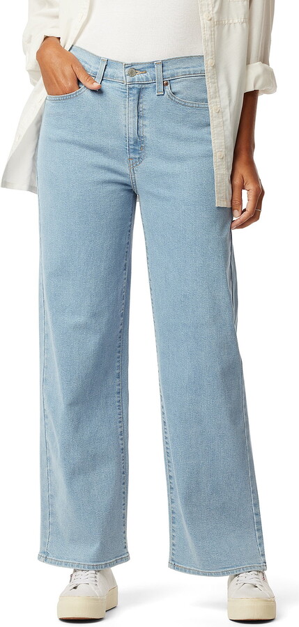 Levi Strauss Signature Women’s and Women’s Plus Heritage High-Rise Wide Leg Jean, Sizes 0-16