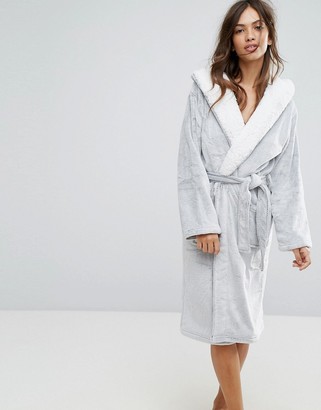 New Look Frosted Fluffy Robe
