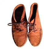 Thumbnail for your product : Minnetonka Chukka Boots